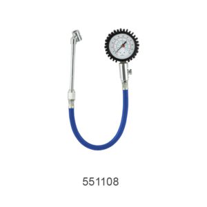 High-accuracy tyre pressure gauge with deflator for trucks, buses, and commercial vehicles used in workshops