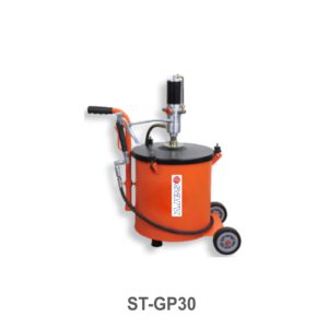 SARV ST-GP30 portable grease pump for truck and bus maintenance in professional workshops