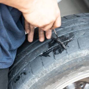 tubless tyre puncture repair